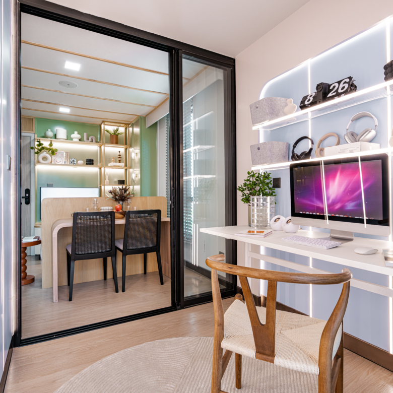 Atmoz Season Ladkrabang