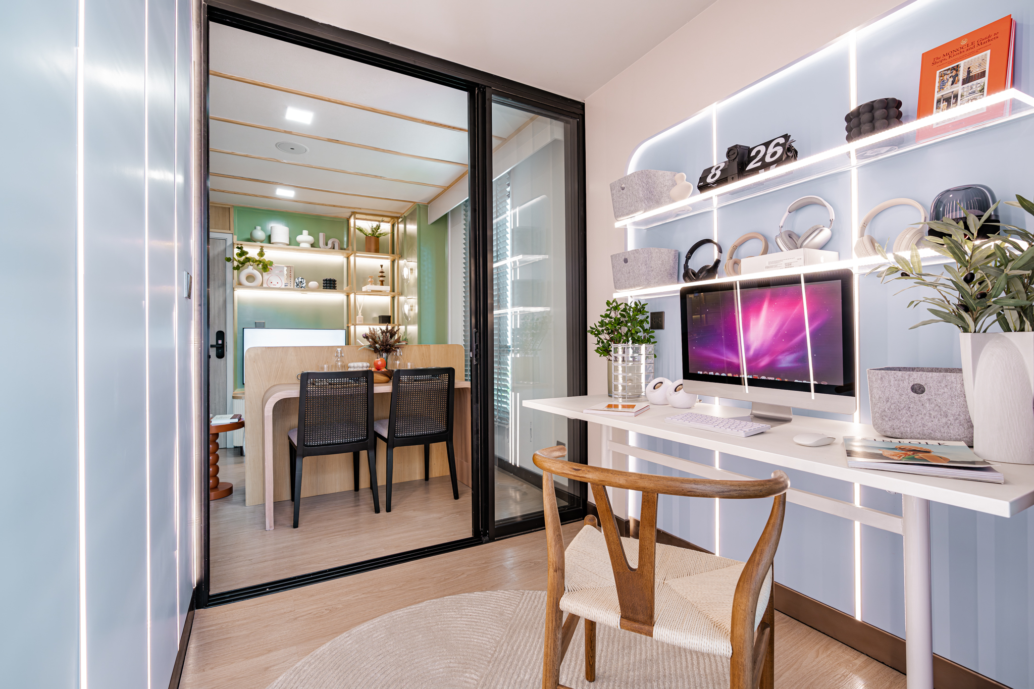 Atmoz Season Ladkrabang