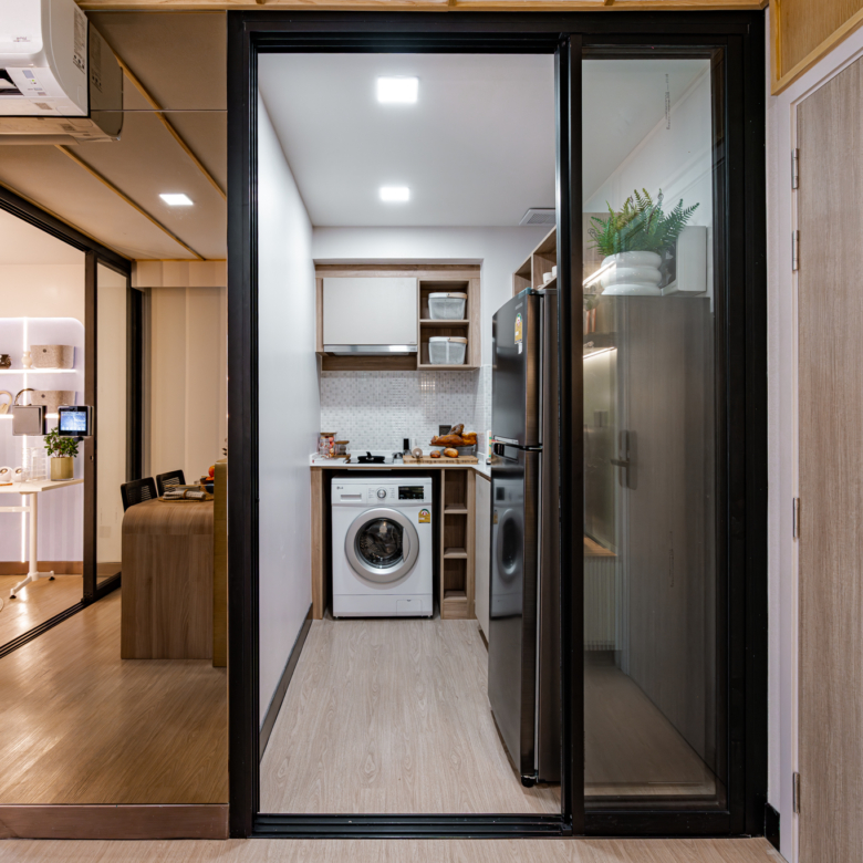 Atmoz Season Ladkrabang