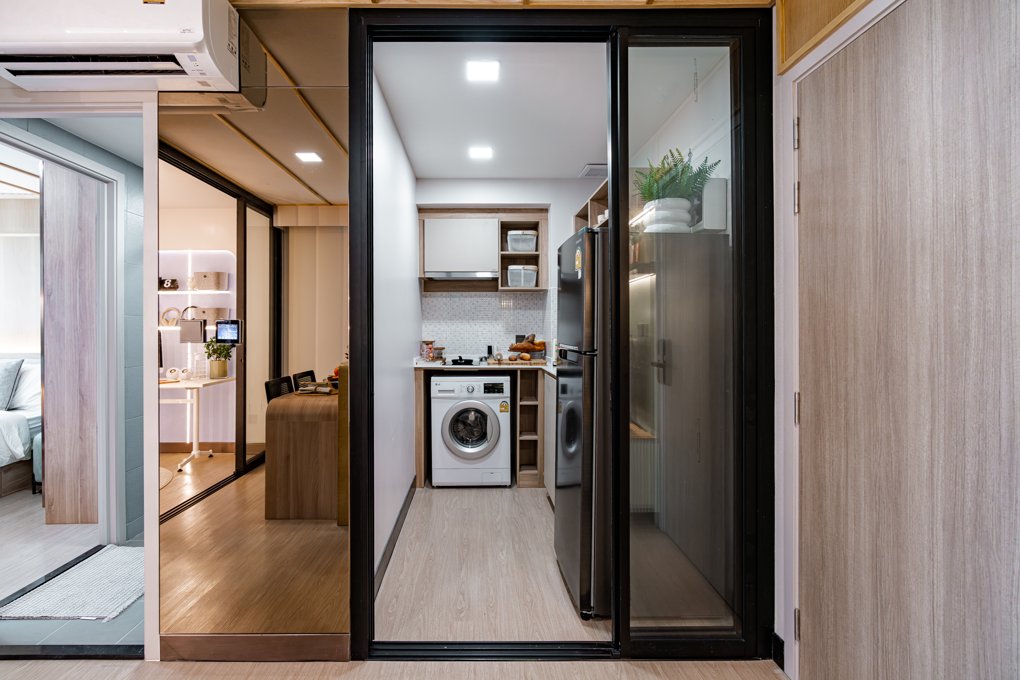 Atmoz Season Ladkrabang